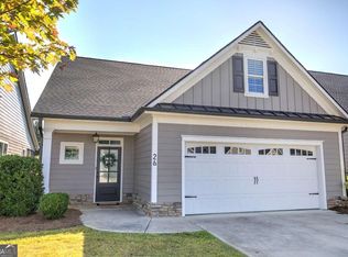 26 Encore Ln, Cartersville, GA 30120