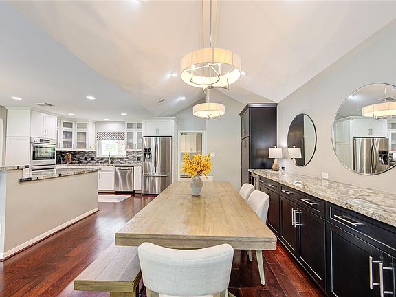 5th image of 15739 Fleetwood Oaks Dr