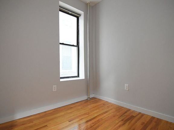 5th image of 619 W 135th St #87A
