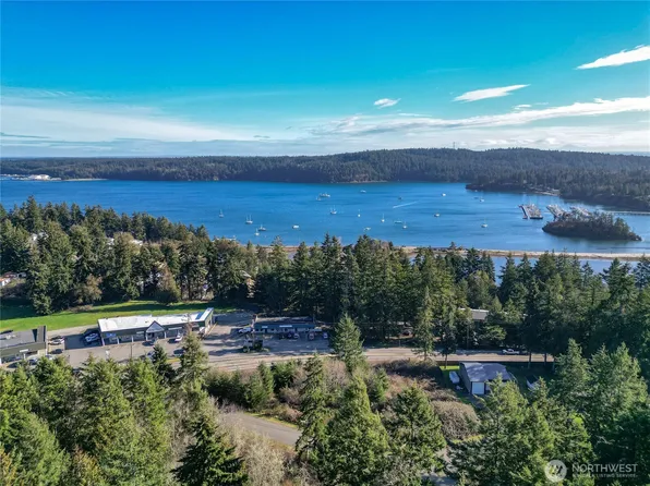 999 Ann Kivley Dr, Port Hadlock, WA 98339