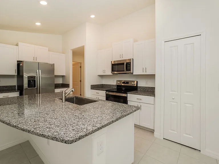 17876 Beaming Rays Ln — Photo 7