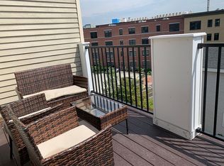 37 High St APT 3, Portland, ME 04101