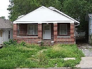 2nd image of 2514 Lister Ave