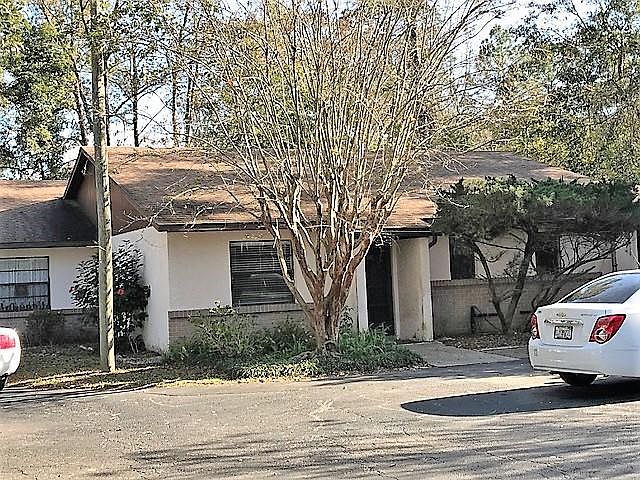 1st image of 3323 NW 21st Dr