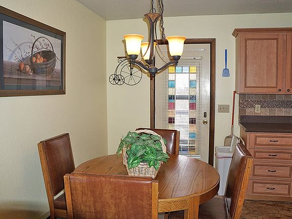 5th image of 4125 Red Fox Dr