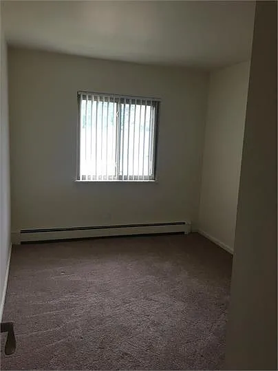 401 E Willard Ave — Photo 10