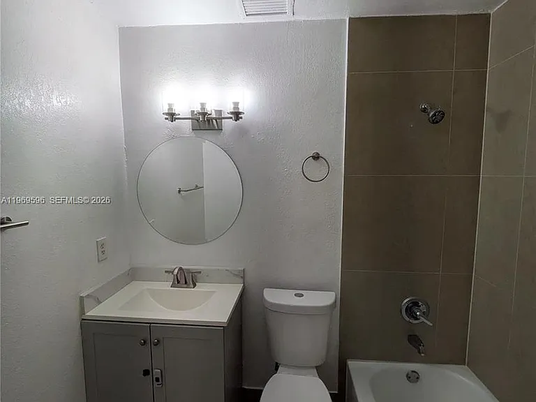 5820 NW 14th Ct — Photo 10