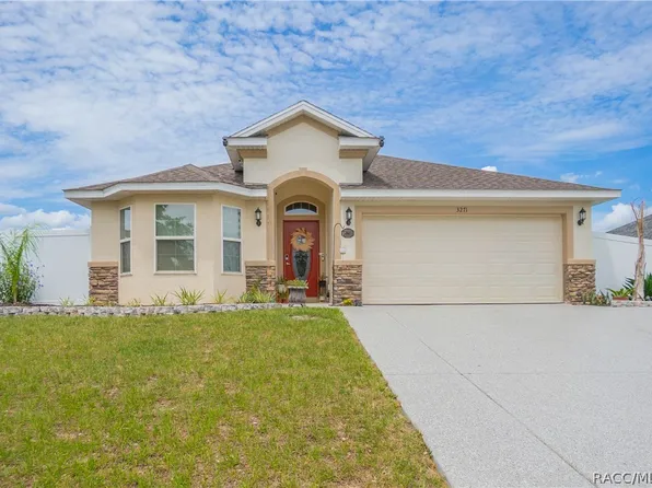 3271 N Burroughs Path, Beverly Hills, FL 34465
