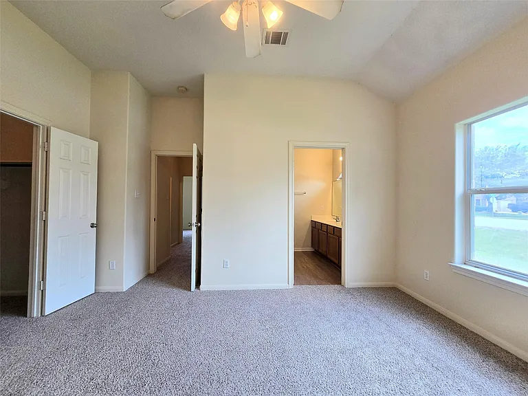 802 Marksey Ct — Photo 25