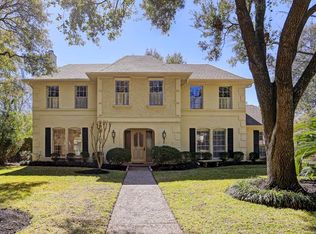 11003 Riverview Dr, Houston, TX 77042