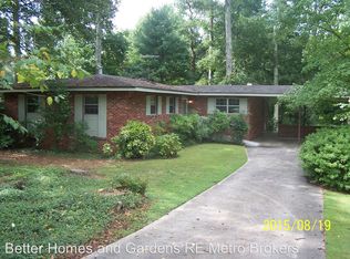 3609 Lakeshore Dr SW, Smyrna, GA 30082
