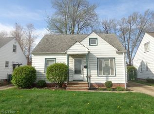 448 E 328th St, Willowick, OH 44095