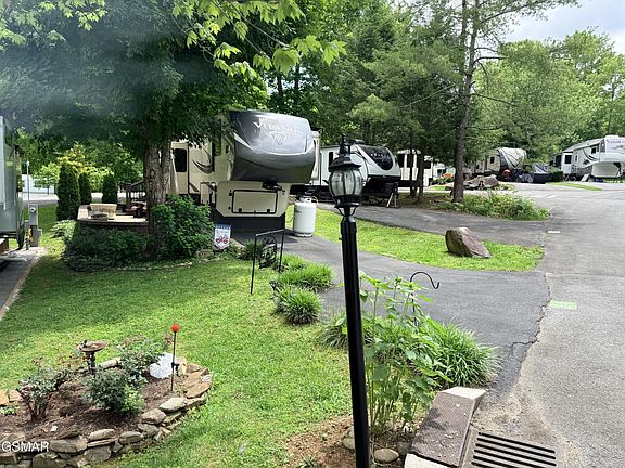 2nd image of 4229 E Pkwy #051-lot 51