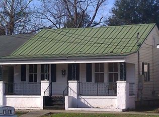 708 S 12th St, Wilmington, NC 28401