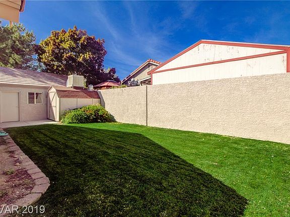 4th image of 622 Otono Dr