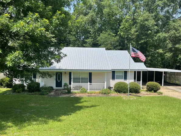 137 Green Dr, Troy, AL 36079
