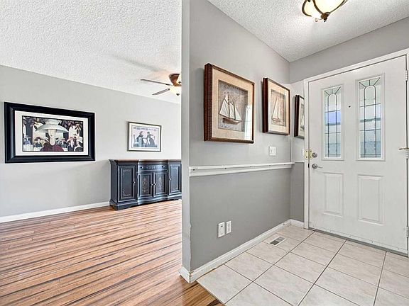 4th image of 128 S Sienna Park Grn SW