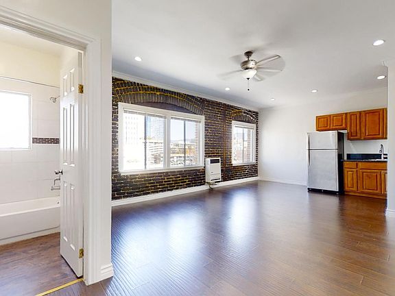 2nd image of 738 S New Hampshire Ave APT 505