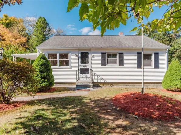 54 Seven Mile River Dr, Attleboro, MA 02703