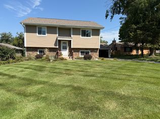 6447 Washington Ave, Windsor Heights, IA 50324