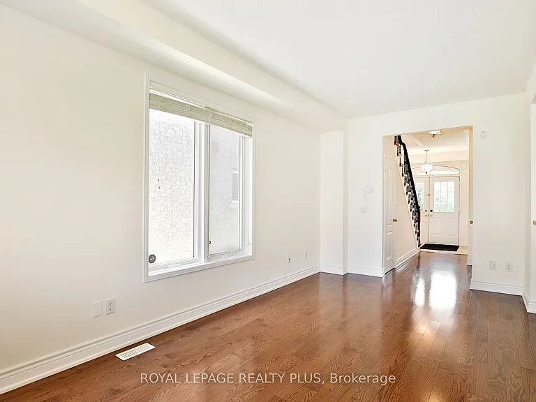 3877 Stardust Dr — Photo 6