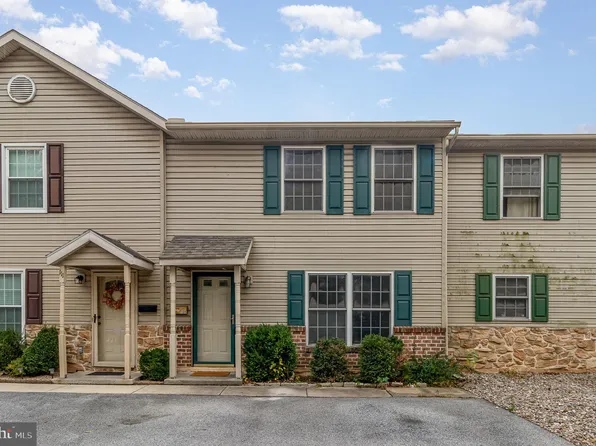 109 Legion Ave, Highspire, PA 17034