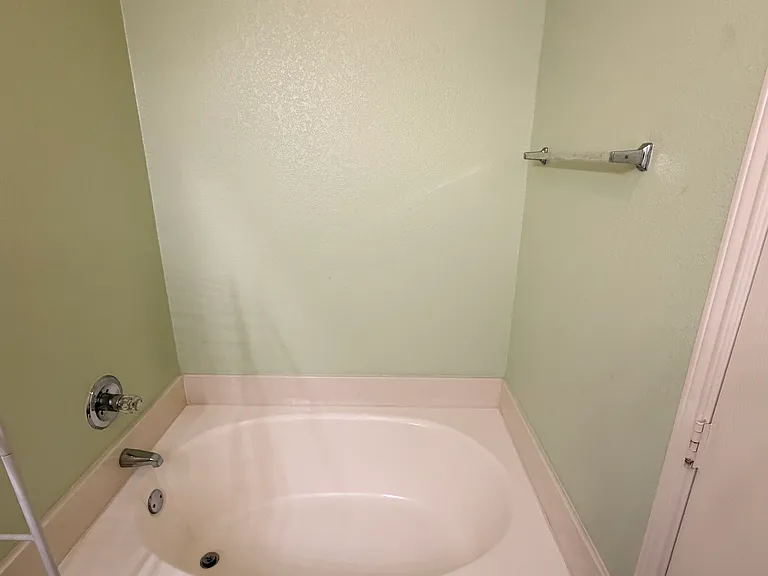 3207 Scenic Glen Dr — Photo 25