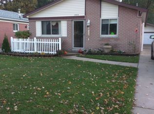 23835 Superior Rd, Taylor, MI 48180