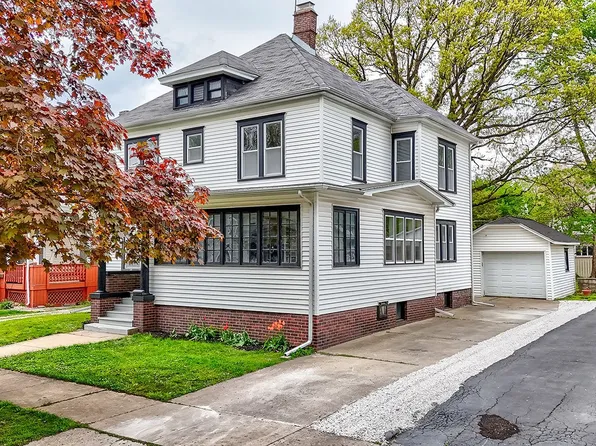 110 Lasalle St, Streator, IL 61364