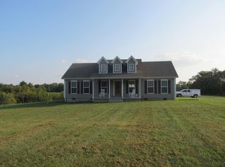 1300 Hillsboro Ln, Springfield, KY 40069