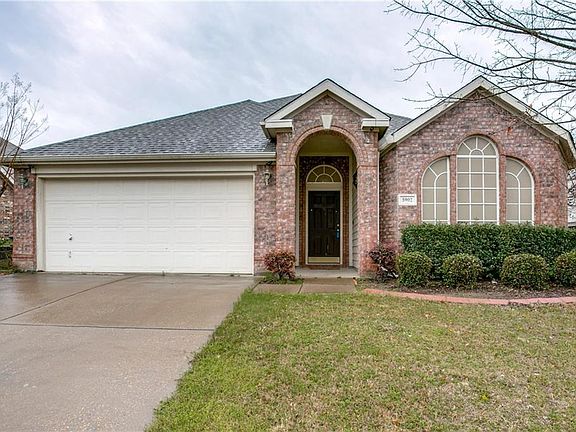 2nd image of 5902 Blue Oak Dr