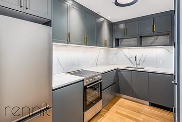 Rented by Rennit Inc.