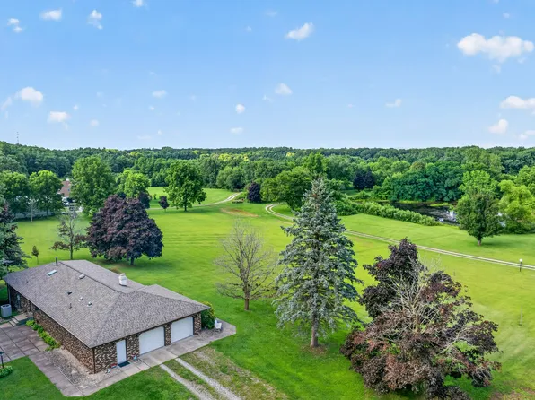 200 N 560 W, Valparaiso, IN 46385