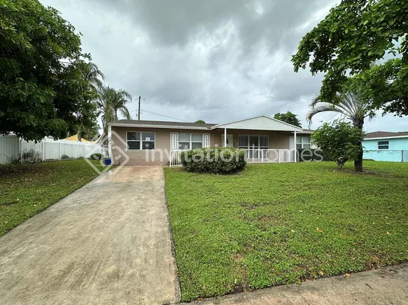 2038 7th Ct S, Lake Worth, FL 33461