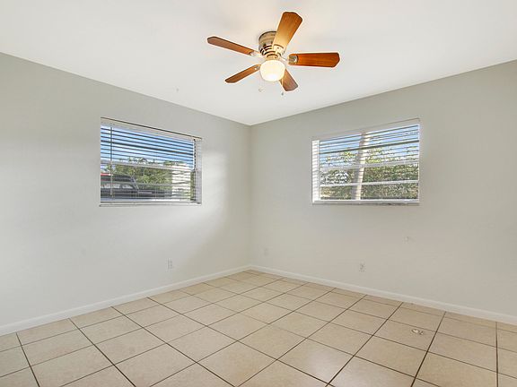 4th image of 1929 Doffer Ln