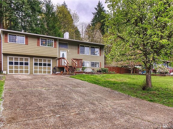 2nd image of 1236 Firpark Dr SE