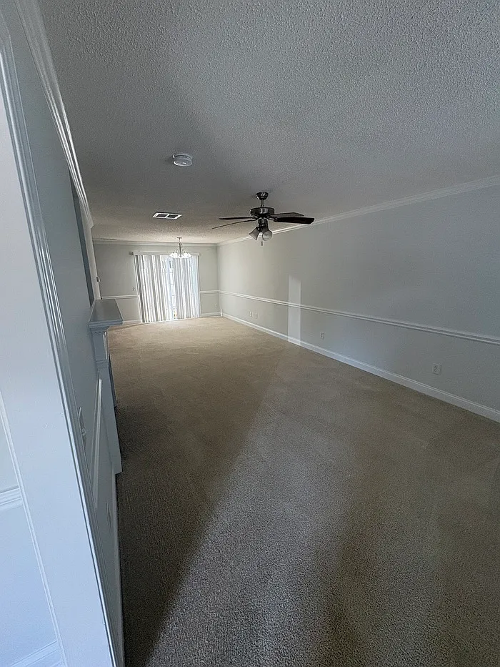 3 bed, 2.5 bath, 1494 sqft, $1,450 — Photo 4