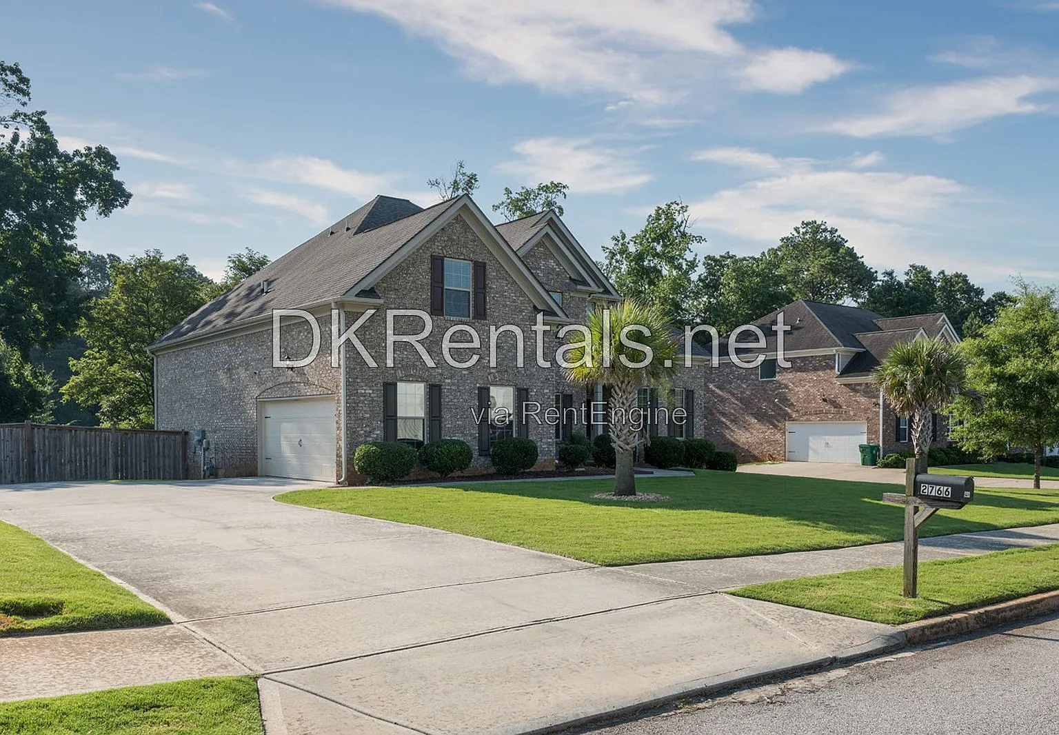 4 bed, 3.5 bath, 3696 sqft, $3,400 — Photo 3