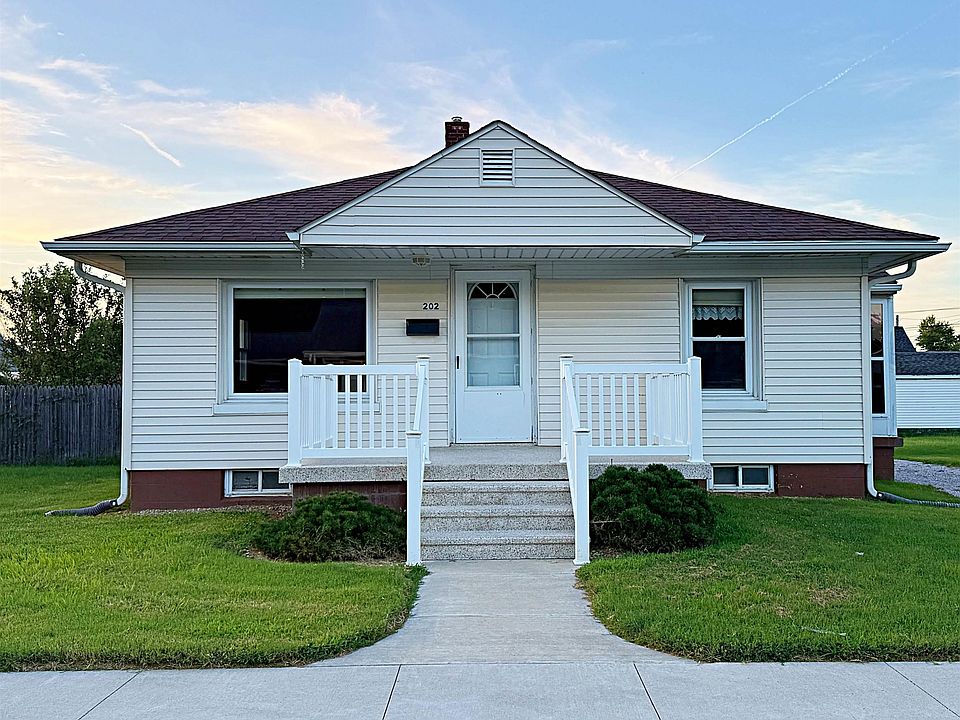1st image of 202 Dewey Ave