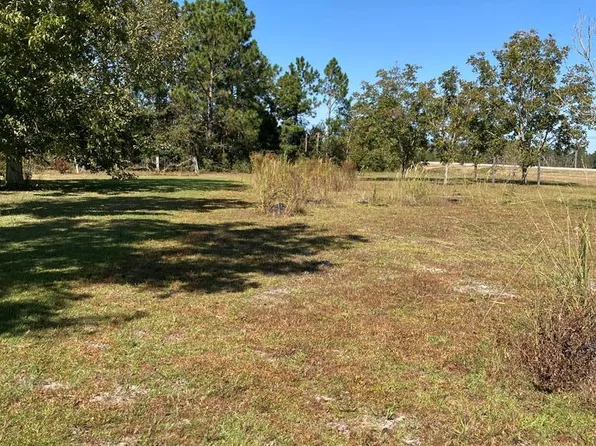 6811 W High Way #32, Douglas, GA 31533