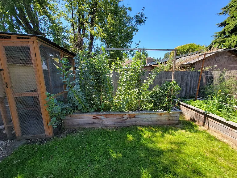 9225 Wallingford Ave N — Photo 16