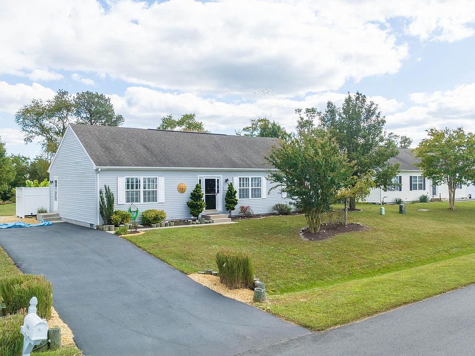 1st image of 30182 Regatta Bay Blvd