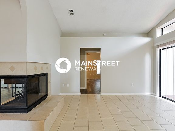 4th image of 1312 S Seagate Dr