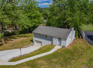 128 Winifred Dr, Pittsburgh, PA 15236