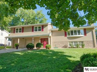 12512 Crawford Rd, Omaha, NE 68144