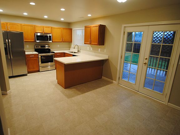 3rd image of 19914 13th Avenue Ct E