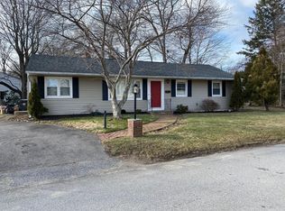 93 Aldrich St, West Warwick, RI 02893