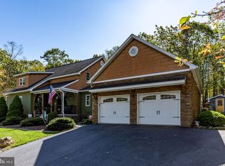 248 Country Club Dr, Hazleton, PA 18202