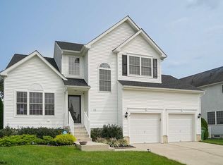 12 Balsam Ln, Egg Harbor Township, NJ 08234