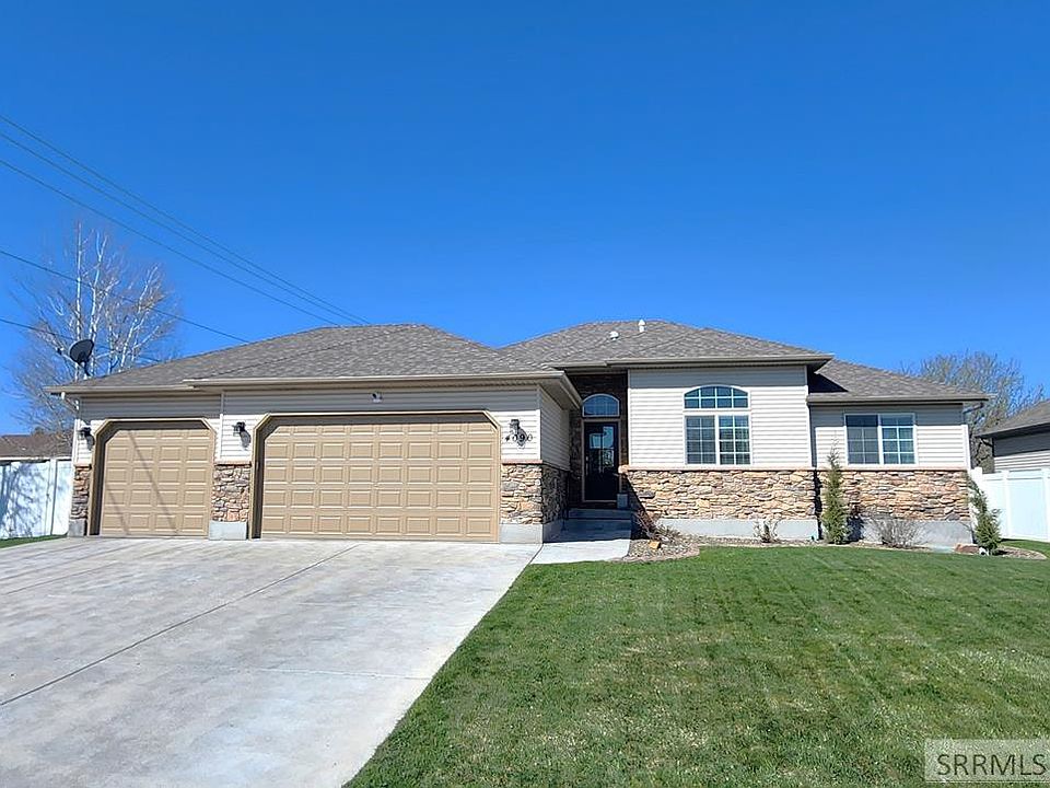 1st image of 4090 Silverado Dr